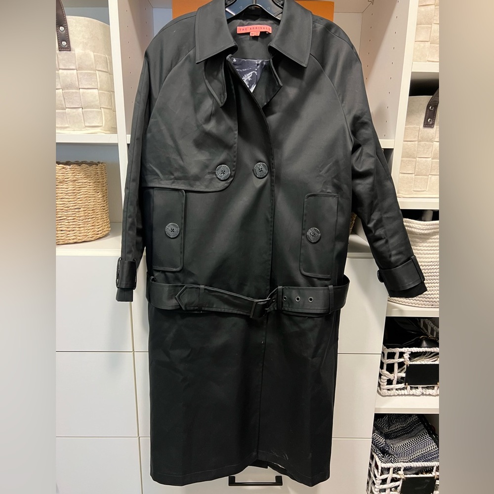 Black Trenchcoat